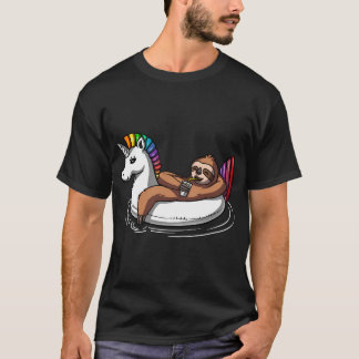 Faultier auf einem Einhorn-Float reitend T-Shirt