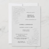 Faux Embossed White Roses Bridal Shower Invitation Einladung (Vorderseite)