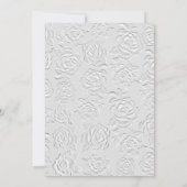Faux Embossed White Roses Wedding Invitation Einladung (Rückseite)