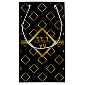 FAUX Gold Geometric Pattern with Monogram on BLACK Kleine Geschenktüte (Rückseite)