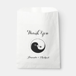 FAVOR BAGS b/w YinYang Dove Harmomy Geschenktütchen