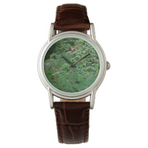 FAWN in Blätter des grünen Herzens — Armbanduhr