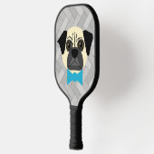 Fawn Mops mit Bowtie, Herringbone grau Pickleball Schläger (Links)