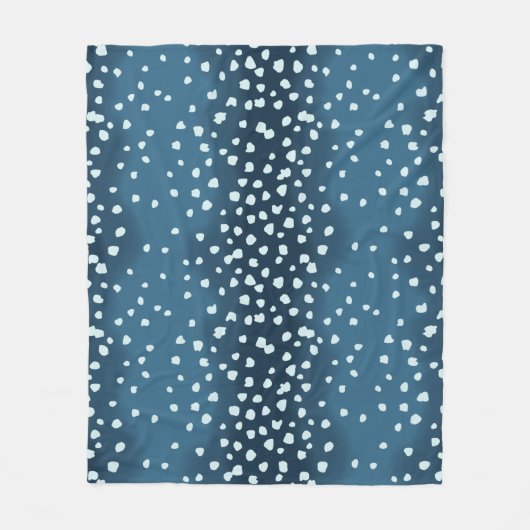 Fawn Spots Soft Blue Animal Print Fleece Blanket (Vorderseite)