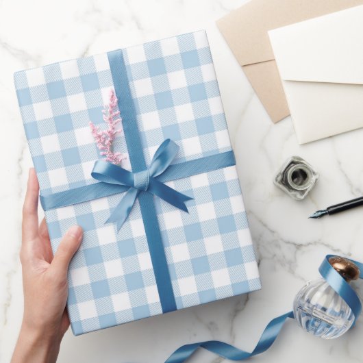 Faye und Lauren Blue Kariert Geschenkpapier (Schenken)