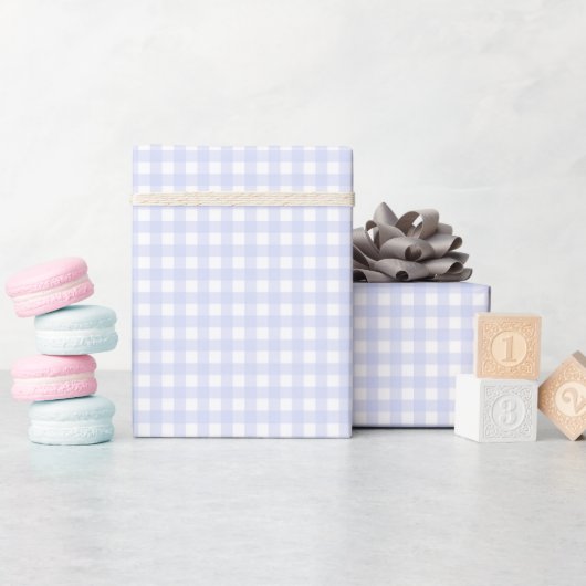 Faye und Lauren Blue Pastel Gingham Geschenkpapier (Babyparty)