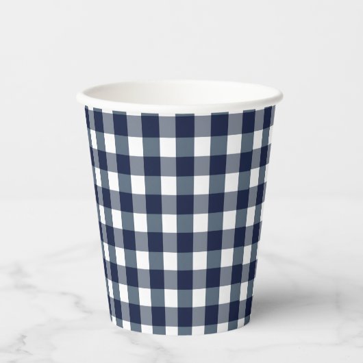 Faye und Lauren Navy Gingham Pappbecher (Vorderseite)