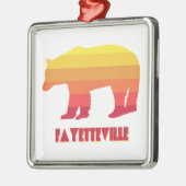 Fayetteville Arkansas Rainbow Bear Ornament Aus Metall (Links)