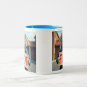 FDT Katze mit Regenbogen Zweifarbige Tasse (Mittel)