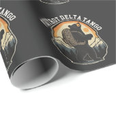 FDT Resist Bear Foxtrot Delta Tango Geschenkpapier (Rolleneckpunkt)