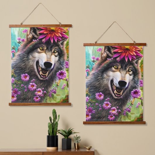 Fearsome Furry King Wolf Wandteppich Mit Holzrahmen (Asymmetrisch)