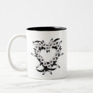 Feather and Black Pearl Heart Shape Zweifarbige Tasse