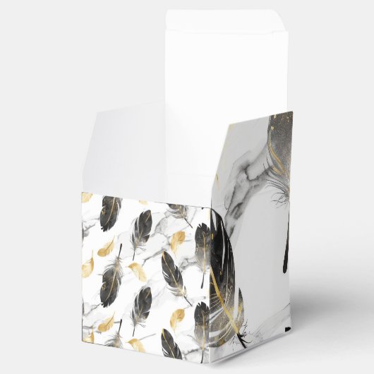 "Feather Touch Cube Geschenkboxen" Geschenkschachtel (Geöffnet)