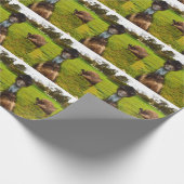 "Feathered Interruption: The Great Emu Photobomb" Geschenkpapier (Ecke)
