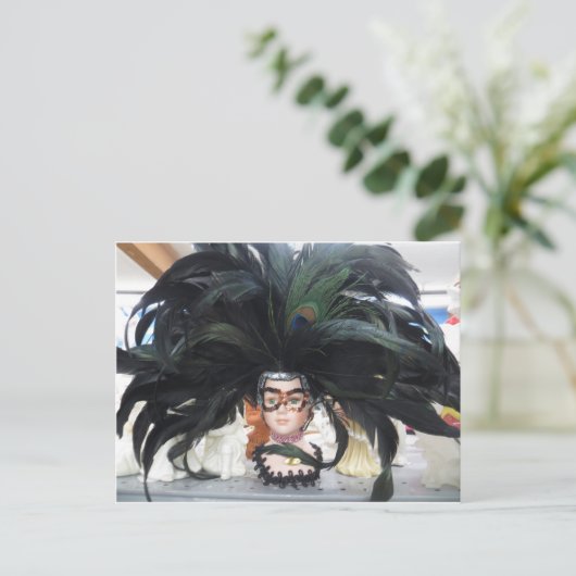 Feathered Mask Postkarte (Stehend Vorderseite)