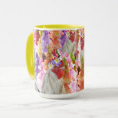 Feathers and Blooms: Rooster unter den Hollyhocks Tasse (Vorderseite Links)