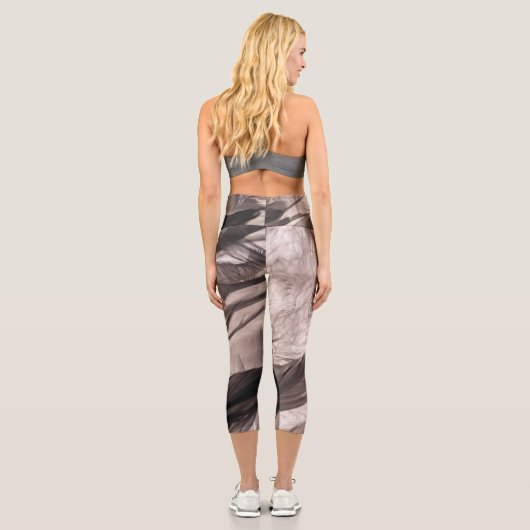 Feathers Capri Leggings (Rückseite)