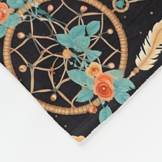 Feathers Dreamcatcher boho dunkelblütenschwarz aqu Fleecedecke (Ecke)
