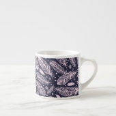 Feathery Fantasy: Romantische Musterkreation Espressotasse (Rechts)