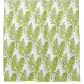 Feathery Fern auf einem Duschvorhang (Vorderseite)