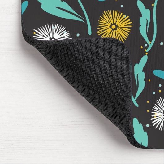 Federkronen-Blume und Blätter Design Mousepad (Ecke)