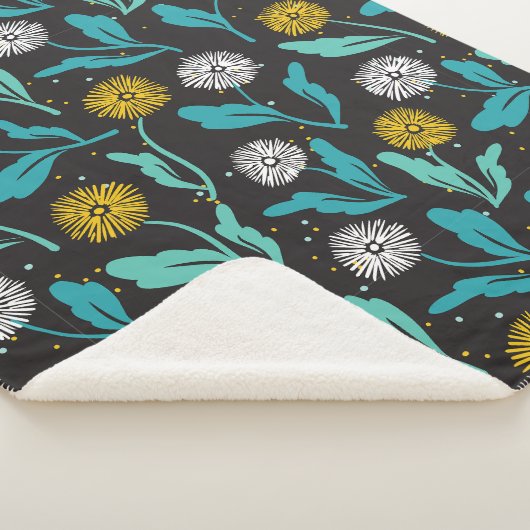 Federkronen-Blume und Blätter Design Sherpadecke (3/4)