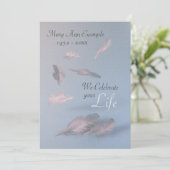 Federn - Personalisierte Beerdigung / Lebensfeier Einladung (Stehend Vorderseite)