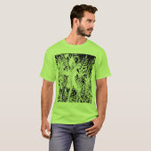 Fee, die in Blumen geht T-Shirt (Vorne ganz)