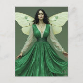 Fee im grünen Kleid mit Mottenflügeln Postkarte (Vorderseite)