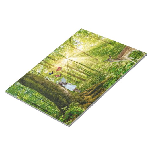 Fee im Zauberwald mit Bambi und Schmetterling Notizblock (angewinkelt)