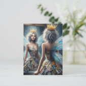 Fee in einem Gerecycelt Zeitungskleid Postkarte (Stehend Vorderseite)