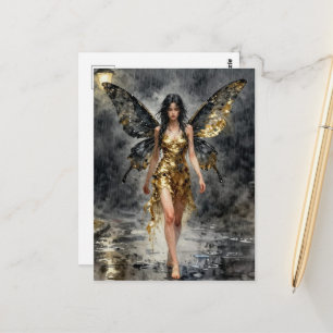 Fee in einem goldenen Kleid Postkarte