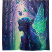 Fee in einem magischen Forest-Duschvorhang Duschvorhang (Vorderseite)