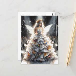 Fee in einem Modekleid aus Chip-Taschen Postkarte