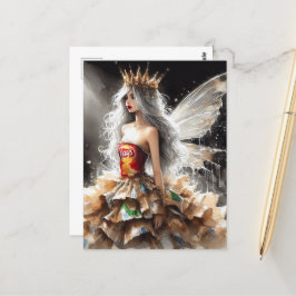 Fee in einem Modekleid aus Chip-Taschen Postkarte