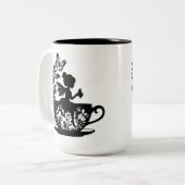 Fee in einem Teecup Zweifarbige Tasse (Vorderseite Links)