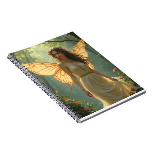 Fee in einem weißen Kleid im Wald Notizblock (Rechte Seite)