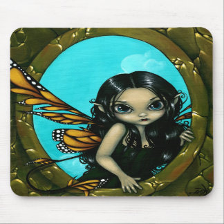 "Fee in meinem Fenster" Mousepad