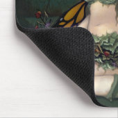 Fee mit getrockneten Blumen Mousepad (Ecke)