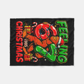 Feeling 67 This Christmas Funny Bigfoot Fleecedecke (Vorderseite (Horizontal))
