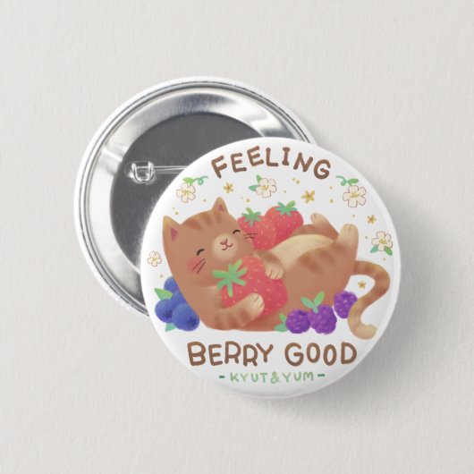 Feeling Berry Good: Cute Cat with Berries Button (Vorne & Hinten)
