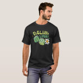 Feeling Lucky Dice Retro Groovy St Patrick's Day W T-Shirt (Vorne ganz)