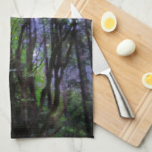 Feenlichter Surrealer Wald Geschirrtuch (Viertel Falte)