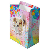 Fee's Fun Birthday Bag - farbenfrohe Feiern Mittlere Geschenktüte (Rückseite Schrägansicht)