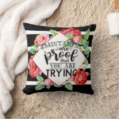 Fehler sind der Beweis, dass Sie versuchen, Rote R Kissen (Decke)