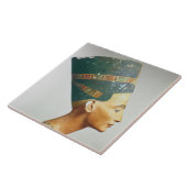 Fehlschlag der Königin Nefertiti, Seitenansicht, Fliese (Seite)