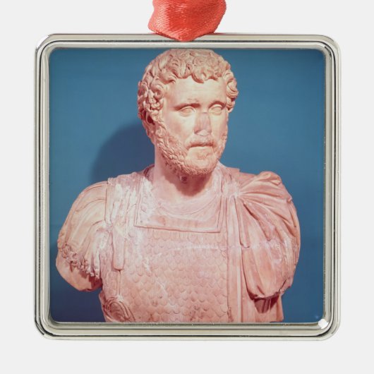Fehlschlag des Kaisers Antoninus Pius Silbernes Ornament (Vorne)