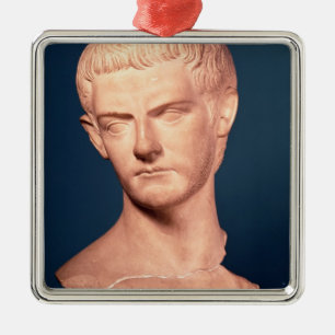 Fehlschlag des Kaisers Caligula von Thrakien, Ornament Aus Metall