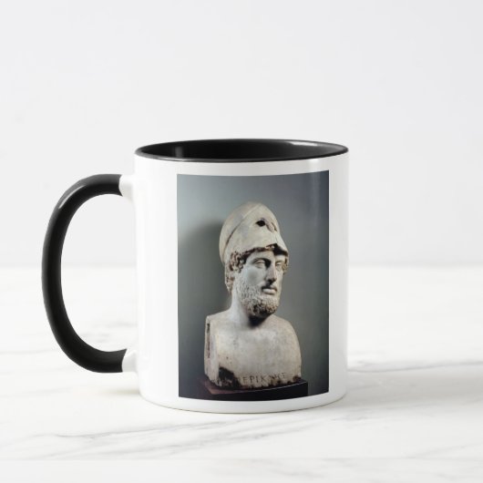 Fehlschlag von Pericles Kopie einer griechischen Tasse (Links)
