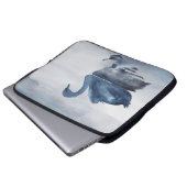 Fehlsichtigkeit | Moody Dusty Blue Swan am See Laptopschutzhülle (Vorne Knopf)